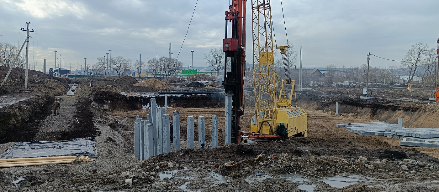 Аренда сваебоя для забивки бетонных свай в Омсукчане